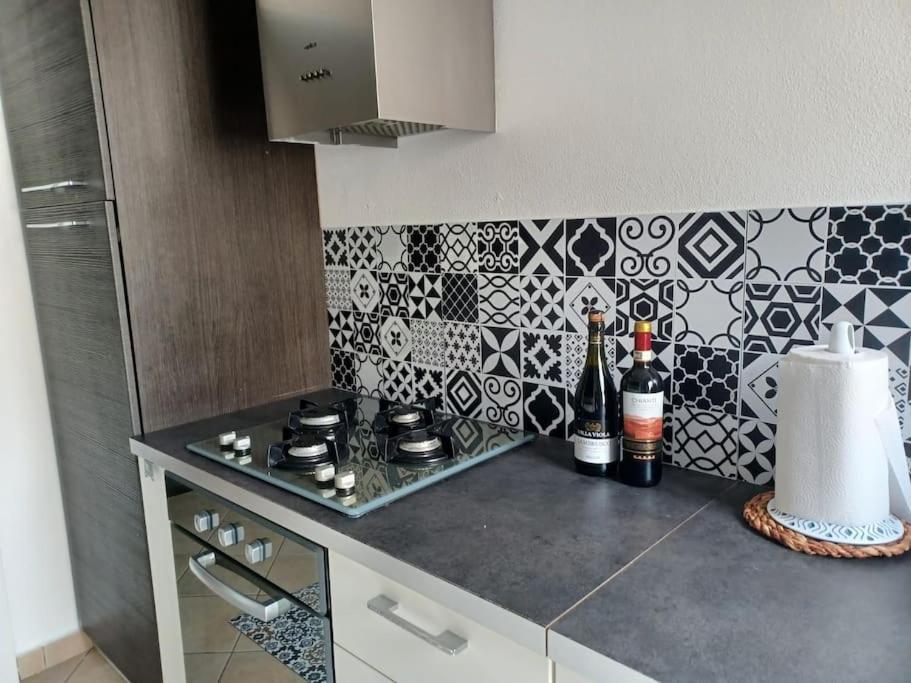 Bright Flat Just 10 Minutes From The City Centre Como Exterior foto